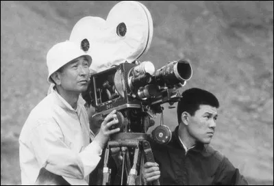 Quelle est la nationalit&eacute; du r&eacute;alisateur Akira Kurosawa ?