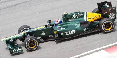 Quel pilote a marqu&eacute; des points lors de ses d&eacute;buts avec l�&eacute;quipe la moins performante du plateau en 2014 (Caterham)