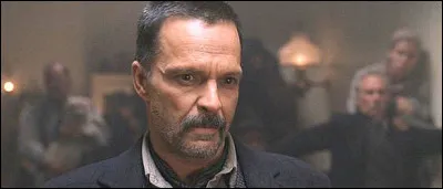 Boss Spearman (Robert Duvall) et Charley Waite (Kevin Costner), &eacute;leveurs de b&eacute;tail itin&eacute;rants, sont confront&eacute;s &agrave; Baxter, un riche propri&eacute;taire terrien qui ne veut pas les laisser passer sur ses p&acirc;turages. Baxter fait intervenir avec violence le marshal Poole (James Russo) contre les &eacute;leveurs. De quel film est tir&eacute;e cette histoire ?