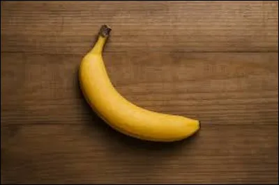 Qui a r&eacute;alis&eacute; l'oeuvre intitul&eacute;e "Comedian" pr&eacute;sentant une banane scotch&eacute;e sur un mur blanc ?