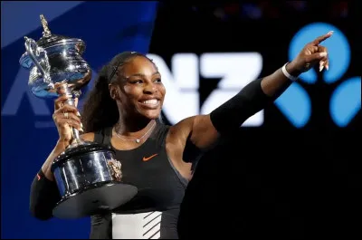 Quelle sportive a remport&eacute; 23 titres du Grand Chelem en simple, un record dans l�&egrave;re Open du tennis f&eacute;minin ?