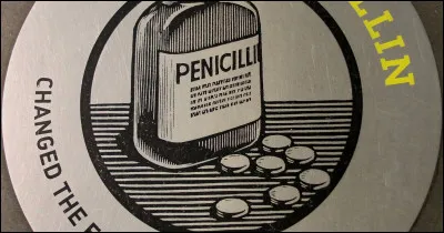 Quel scientifique britannique a d&eacute;couvert la p&eacute;nicilline presque par accident en 1928 ?
