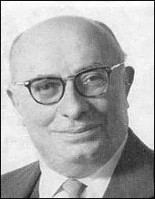 L'un des principaux leader du parti communiste, candidat  la Prsidence de la Rpublique en1969. Qui est-il ?