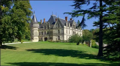 Le parc du ch&acirc;teau de la Bourdaisi&egrave;re, &agrave; Montlouis-sur-Loire (37), abrite una collection unique au monde d'un l&eacute;gume-fruit. De quoi s'agit-il ?