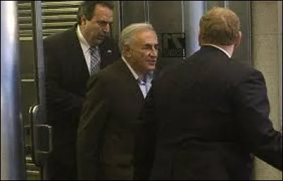 Un autre 14 mai, Dominique Strauss-Kahn, alors directeur du FMI, est arr&ecirc;t&eacute; par la police &agrave; New York dans le cadre d'une accusation d'agression sexuelle : c'&eacute;tait en ...