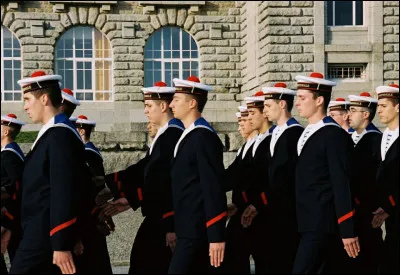 Quel po&egrave;te, dont l'unique recueil est Les Amours jaunes, est l'auteur du po&egrave;me Le Mousse ?