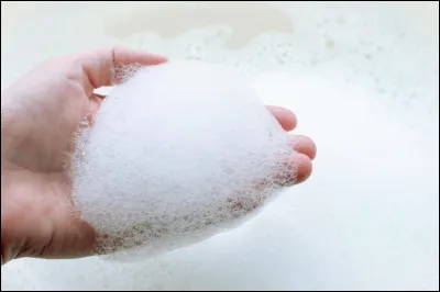 Que signifie l'expression &laquo; se faire de la mousse &raquo; ?