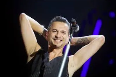 Comment s'intitule le premier album live de Depeche Mode sorti en 1989 ?
