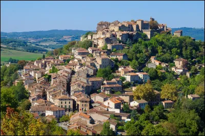 Avant d'&ecirc;tre rebaptis&eacute;e Cordes-sur-Ciel, cette cit&eacute; du Tarn, s'appelait Cordes-la-Montagne.