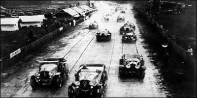 Le 25 mai de cette ann&eacute;e, c'est la premi&egrave;re &eacute;dition des "24 heures du Mans" : c'&eacute;tait en ...