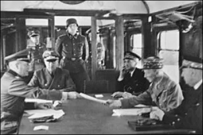 Dans quelle commune a &eacute;t&eacute; sign&eacute; l&rsquo;armistice du 22 juin 1940 ?