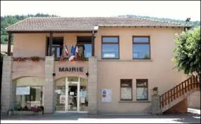Commune d'Auvergne-Rh&ocirc;ne-Alpes, dans l'aire d'attraction Ponote, Lavo&ucirc;te-sur-Loire se situe dans le d&eacute;partement ...