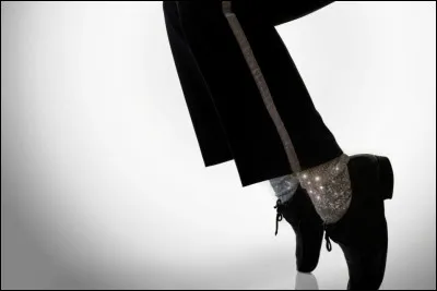 Quel pas de danse c&eacute;l&egrave;bre a invent&eacute; Michael Jackson ?