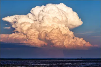 Quel type de nuage donne naissance &agrave; des orages ?