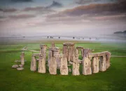 Quiz Les Mystères de Stonehenge : rites oubliés, alignements célestes et secrets enfouis 🗿