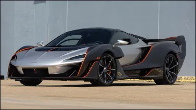 Exclusive au march&eacute; &eacute;tats-unien, cette sportive s'est affranchie des r&eacute;glementations mondiales pour se focaliser sur une base d'acheteurs extr&ecirc;mement restreinte. Quel est le nom de cette voiture ?