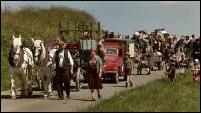 "En mai, fais ce qu'il te plait", qui se d&eacute;roule pendant l'exode de mai 1940, est un film de ...