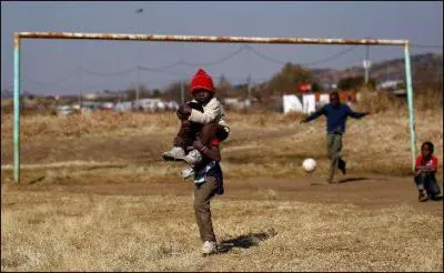 Pourquoi les Sud-Africains ont-ils des raisons d'enrager contre la Fifa, organisateur de la Coupe du monde de football ?