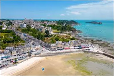 Quelle est cette petite ville de 5 000 habitants, situ&eacute;e &agrave; l'extr&eacute;mit&eacute; ouest de la baie du Mont-Saint-Michel, r&eacute;put&eacute;e pour ses hu&icirc;tres ?
