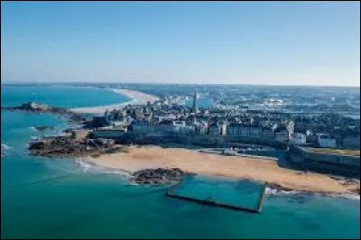 Dans quel d&eacute;partement se situe Saint-Malo ?