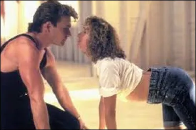 DIRTY DANCING - Quelle r&eacute;plique, rest&eacute;e c&eacute;l&egrave;bre, est prononc&eacute;e par Johnny (Patrick Swayze) lors du spectacle de danse de fin de saison ?