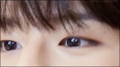 &Agrave; qui sont ces yeux ?