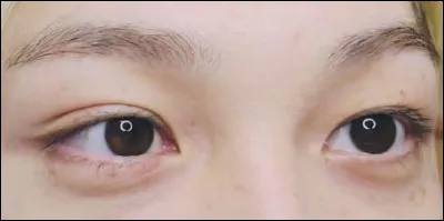 &Agrave; qui sont ces yeux ?