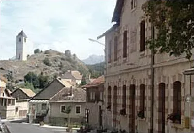 Nous terminons notre promenade en r&eacute;gion P.A.C.A., &agrave; Rambaud. Village de l'aire d'attraction Gapen&ccedil;aise, il se situe dans le d&eacute;partement ...