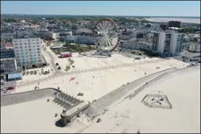 Berck est une ville situ&eacute;e sur les bords de ...
