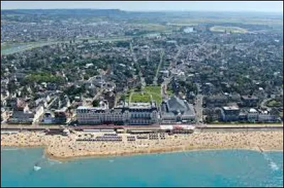 Cabourg est une station baln&eacute;aire de ...