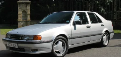Question bonus : jusqu'&agrave; pr&eacute;sent, vous avez r&eacute;pondu &agrave; des questions dont les r&eacute;ponses &eacute;taient alphanum&eacute;riques. Pour cette ultime &eacute;nigme, je vous demande le nom de cette voiture qui est exclusivement num&eacute;rique. Saurez-vous le trouver ?