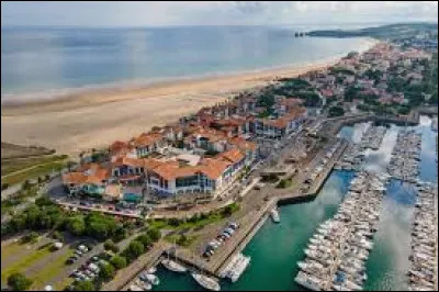 Hendaye est une station baln&eacute;aire de ...