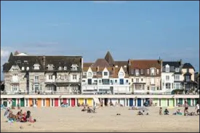 Le Touquet est une station baln&eacute;aire de ...