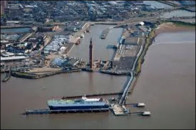 La ville anglaise de Grimsby est un port sur la ...