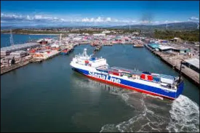 La ville anglaise de Heysham est un port situ&eacute; sur la