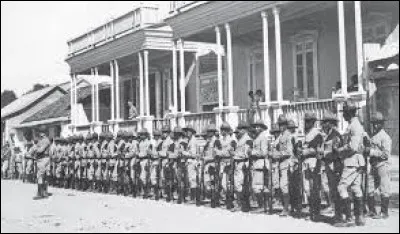 Dans quel pays d'Am&eacute;rique latine les Etats-Unis sont-ils intervenus par l'envoi de Marines, puis par l'occupation de ce pays jusqu'en 1933 ?