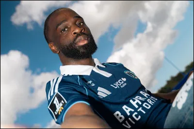 Ce Jonathan, joueur de football professionnel, quatre s&eacute;lections en &eacute;quipe de France, est pass&eacute; par le PSG, Montpellier, le LOSC, la Fiorentina, et est actuellement au Paris FC. Qui est-il ?