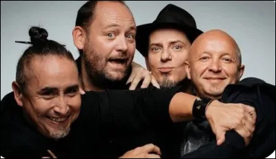 Quel groupe est connu pour ses titres "L'Hymne de nos campagnes", "D&eacute;sol&eacute; pour hier soir" et "Toi et Moi" ?