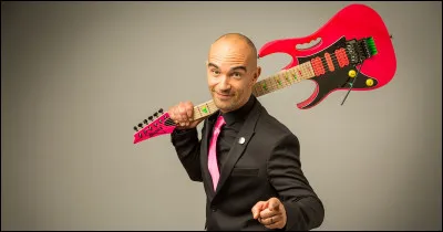 Qui est ce chanteur dont l'un des titres est ''Les contes de f&eacute;es &ccedil;a craint'' ?