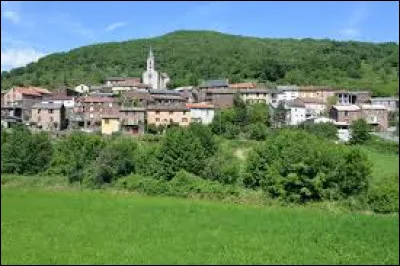 Hameau Aveyronnais, d&eacute;pendant du village de Saint-Izaire, Faveyrolles se situe dans l'ancienne r&eacute;gion ...