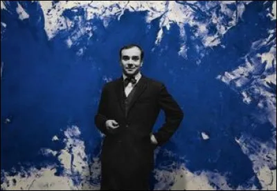 Quel peintre a recherch&eacute; pendant des ann&eacute;es un bleu proche du cobalt ?