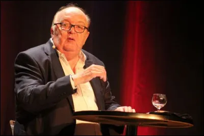 Qui est ce Bernard soci&eacute;taire des Grosses T&ecirc;tes sur RTL ?