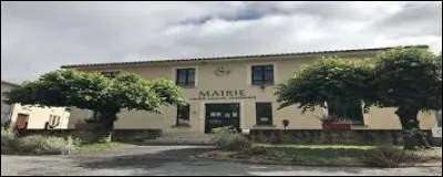 Pour finir, je vous emm&egrave;ne &agrave; Veyrac. Ville de l'aire d'attraction Limougeaude, elle se situe dans l'ancienne r&eacute;gion ...
