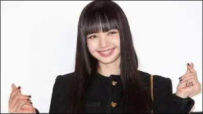 Lisa a chang&eacute; une fois de pr&eacute;nom !Lequel est-il ?