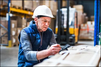 Lequel de ces mots n'est pas synonyme de travail ?