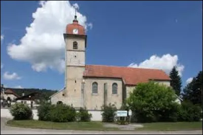 Voici l'&eacute;glise Notre-Dame-de-l'Assomption, &agrave; &Eacute;villers. Commune de l'aire d'atraction Pontissalienne, elle se situe dans l'ancienne r&eacute;gion ...