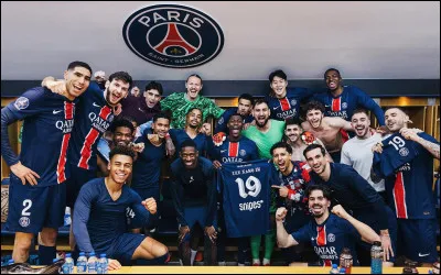 Qui est son manager actuellement ? (2026)