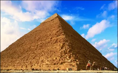 Quel pays poss&egrave;de le plus grand nombre de pyramides ?