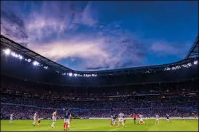 Quel sport a vu un match durer plus de 11 heures ?