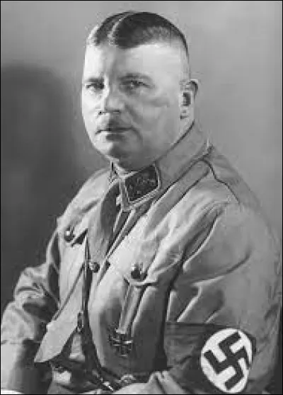 Comment a-t-on appelé la grande purge au sein du parti nazi (juin 1934), en particulier l'arrestation puis l'assassinat d' Ernst Röhm, le fondateur de la milice nazie (SA) ?